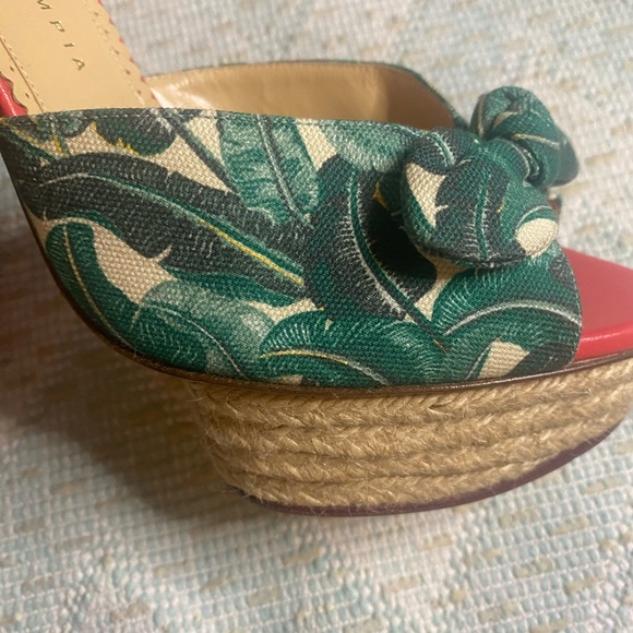 Charlotte Olympia Serena Banana Leaf Sandal Herls - Picture 9 of 14